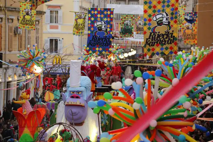 BUDI ŠTO ŽELIŠ! Najavljen Riječki karneval 2026. – kreće Peto godišnje doba, doba maškara BUDI ŠTO ŽELIŠ! Najavljen Riječki karneval 2026. – kreće Peto godišnje doba, doba maškara
