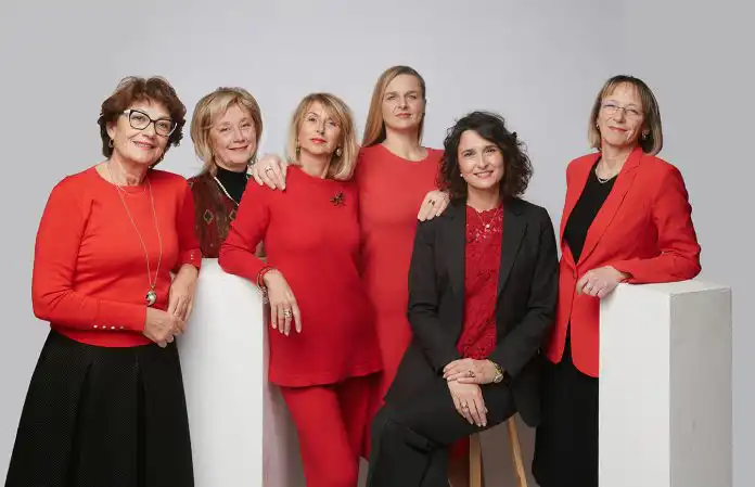 Počela je kampanja „Dan crvenih haljina“ koja promiče prevenciju moždanog udara u žena Počela je kampanja „Dan crvenih haljina“ koja promiče prevenciju moždanog udara u žena