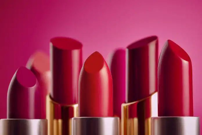 Parfumerija Douglas ima super popuste! Parfumerija Douglas ima super popuste!