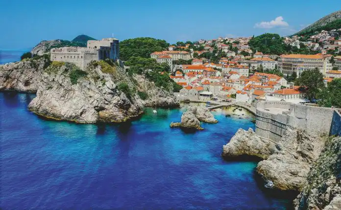 Hrvatska među top 10 destinacija s velikim brojem Traveller Review Award-a Hrvatska među top 10 destinacija s velikim brojem Traveller Review Award-a