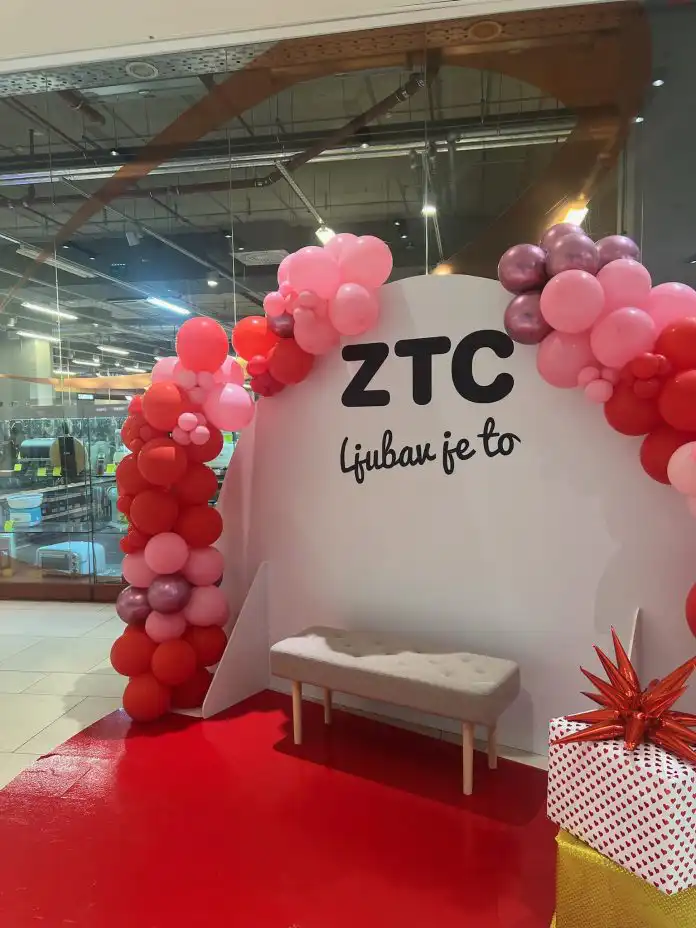 Kupujete last minute darove, a volite lijepe trenutke? Valentinovo u ZTC-u ima sve! Kupujete last minute darove, a volite lijepe trenutke? Valentinovo u ZTC-u ima sve!