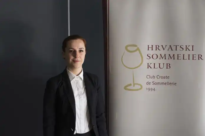 Martina Škarica pobjednica Prvenstva sommeliera Istre i Kvarnera 2024. Martina Škarica pobjednica Prvenstva sommeliera Istre i Kvarnera 2024.