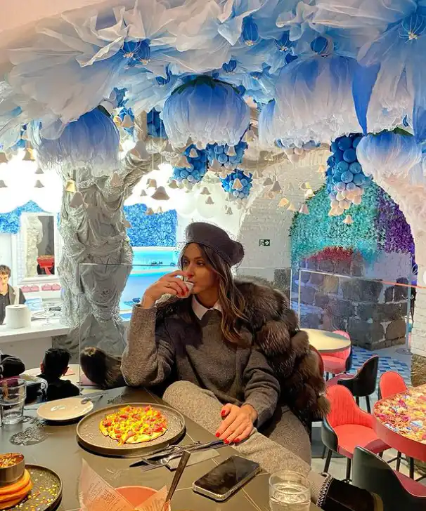 Svi pričaju o novom cool mjestu u Ljubljani – Wonderland vas čeka! Svi pričaju o novom cool mjestu u Ljubljani – Wonderland vas čeka!