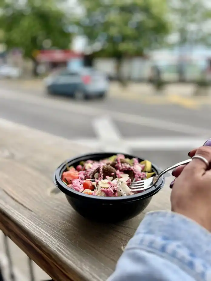 Posjetile smo ŠtoRija Poke Bowl u Matuljima. Odlična jela za doručak i ručak! Posjetile smo ŠtoRija Poke Bowl u Matuljima. Odlična jela za doručak i ručak!
