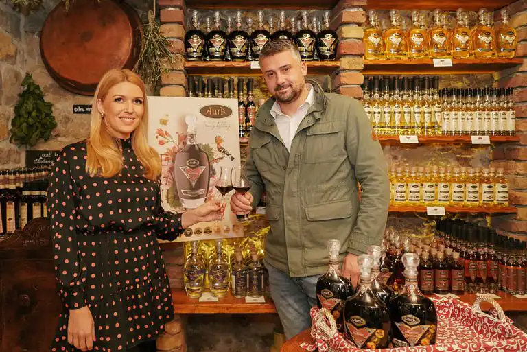 Aura Teranino proglašen likerom godine u Londonu