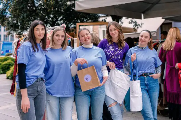Stilueta u posjeti: I nas je privukao humanitaran buvljak Ormar ljubavi! Stilueta u posjeti: I nas je privukao humanitaran buvljak Ormar ljubavi!