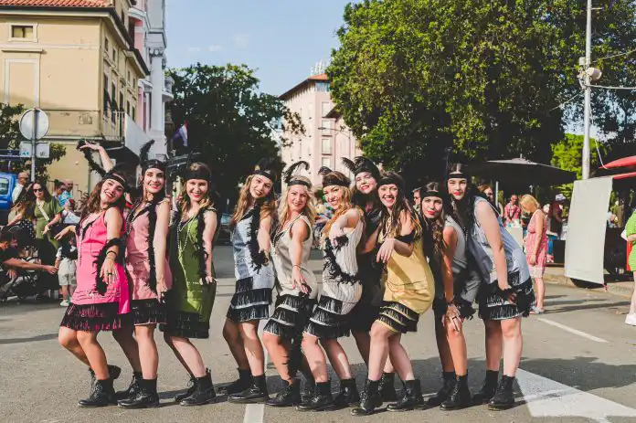 Kraj lipnja već je tradicionalno rezerviran za RetrOpatiju! Koga vodite na ples? Kraj lipnja već je tradicionalno rezerviran za RetrOpatiju! Koga vodite na ples?