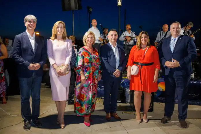 Rivica je proslavila 90 godina rada i tradicije. Proslava je bila magična! Rivica je proslavila 90 godina rada i tradicije. Proslava je bila magična!