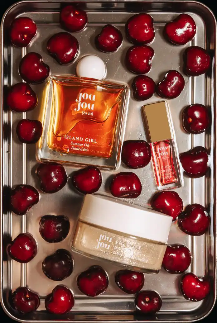 Ovoga ljeta volimo Juicy Dream ulje za usne i Fig Glow gel za tijelo hrvatskog brenda JouJou Botanicals! Ovoga ljeta volimo Juicy Dream ulje za usne i Fig Glow gel za tijelo hrvatskog brenda JouJou Botanicals!