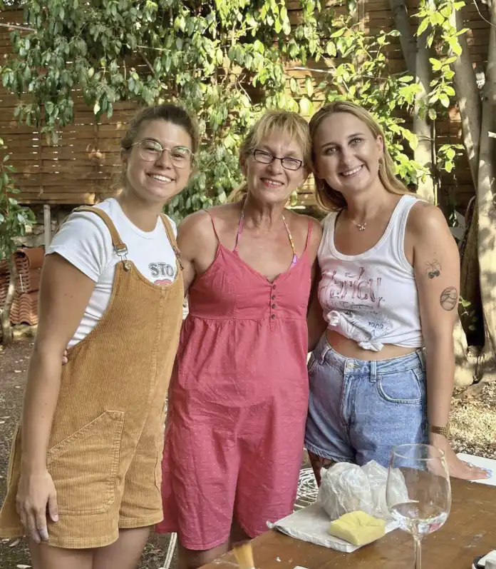 Posjetili smo Pottery & Wine radionicu u Zadru! Divno iskustvo! Posjetili smo Pottery & Wine radionicu u Zadru! Divno iskustvo!