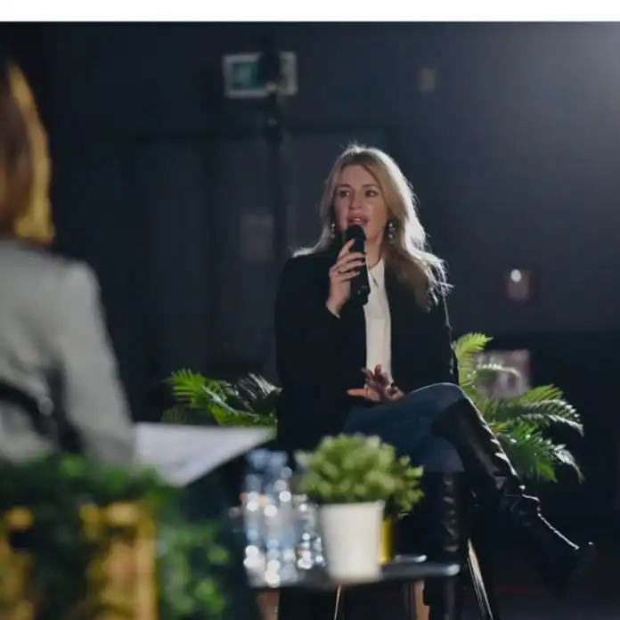 Prošle godine bila sam na Mindful Leadership konferenciji. Idem i ove godine i mislim da bi svi trebali ići. Prošle godine bila sam na Mindful Leadership konferenciji. Idem i ove godine i mislim da bi svi trebali ići.