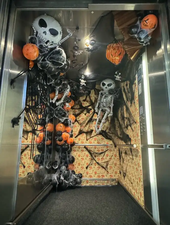 Jeste li spremni za vožnju u najstrašnijem liftu? Tower Centar Rijeka priprema strašno iskustvo za Halloween! Jeste li spremni za vožnju u najstrašnijem liftu? Tower Centar Rijeka priprema strašno iskustvo za Halloween!