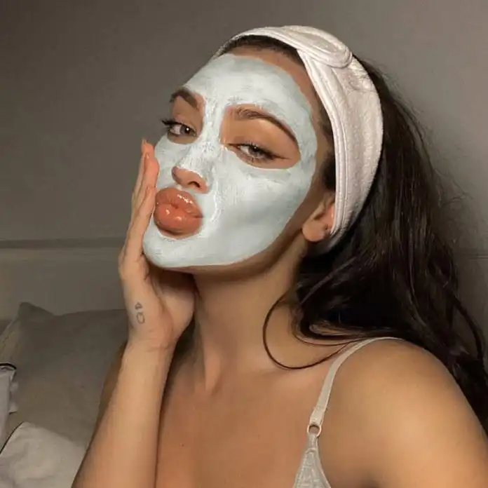 Detox maska brenda Makris treba biti i na vašoj wih listi, saznajte zašto je odllična. Detox maska brenda Makris treba biti i na vašoj wih listi, saznajte zašto je odllična.