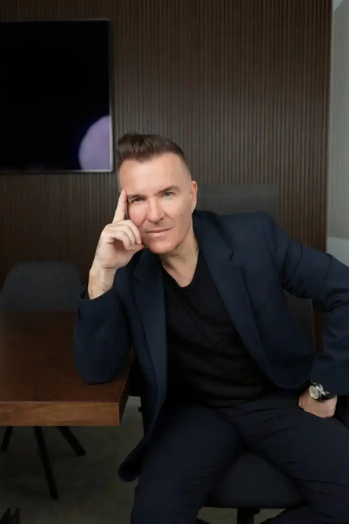 Stilueta Cafe: “Dolazak u Rijeku je uvijek kao povratak sebi.”, Boris Blažinić Stilueta Cafe: “Dolazak u Rijeku je uvijek kao povratak sebi.”, Boris Blažinić