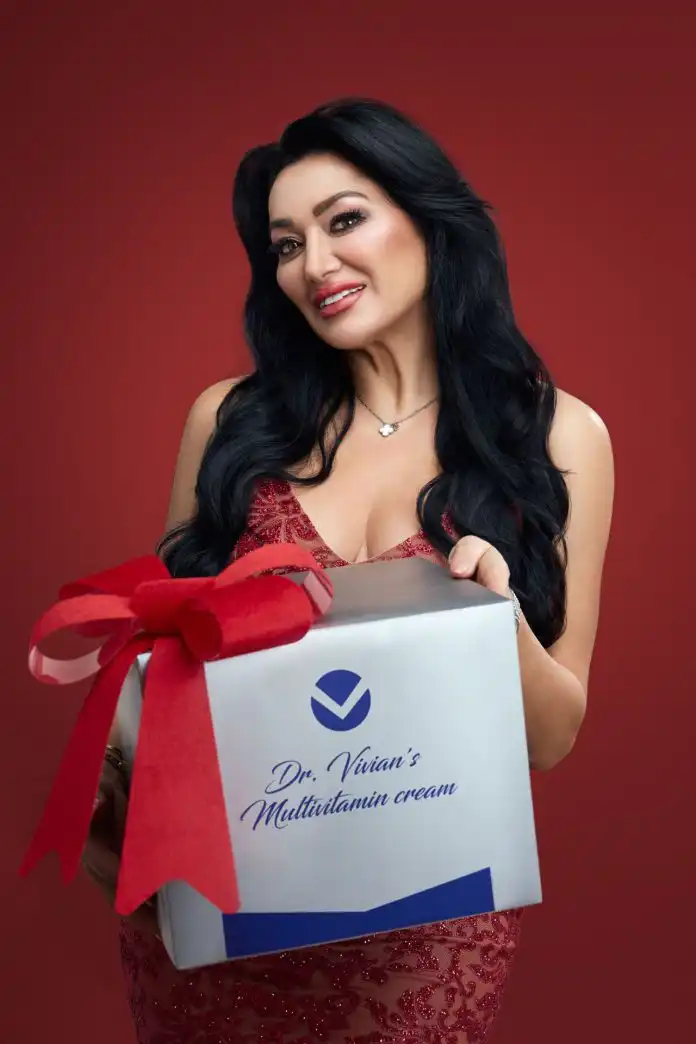 Dr Vivian Jurković predstavlja novu kampanju. Radost i ljepota blagdana kao inspiracija! Dr Vivian Jurković predstavlja novu kampanju. Radost i ljepota blagdana kao inspiracija!