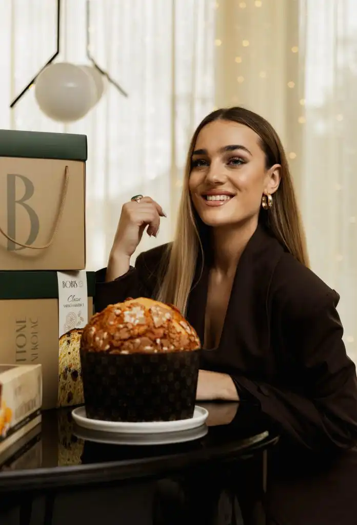 U Bobisu smo pronašli panettone spreman po talijanskoj recepturi, izrada traje 56 sati! U Bobisu smo pronašli panettone spreman po talijanskoj recepturi, izrada traje 56 sati!