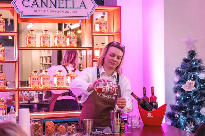 Stilueta Book of Love: Cannella Liquer Stilueta Book of Love: Cannella Liquer