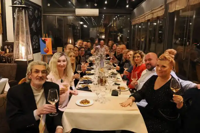 Jedinstveno gastro iskustvo predstavljeno u riječkom “Parisu” Jedinstveno gastro iskustvo predstavljeno u riječkom “Parisu”