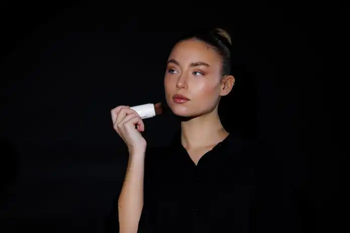 Proizvodi koje volimo godinama: Jane Iredale Amazing Base i Pommisst Hydration Spray Proizvodi koje volimo godinama: Jane Iredale Amazing Base i Pommisst Hydration Spray