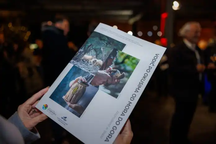 Zlatno priznanje za Gastro vodič “Okusi od mora do gora” TZ Kvarnera Zlatno priznanje za Gastro vodič “Okusi od mora do gora” TZ Kvarnera