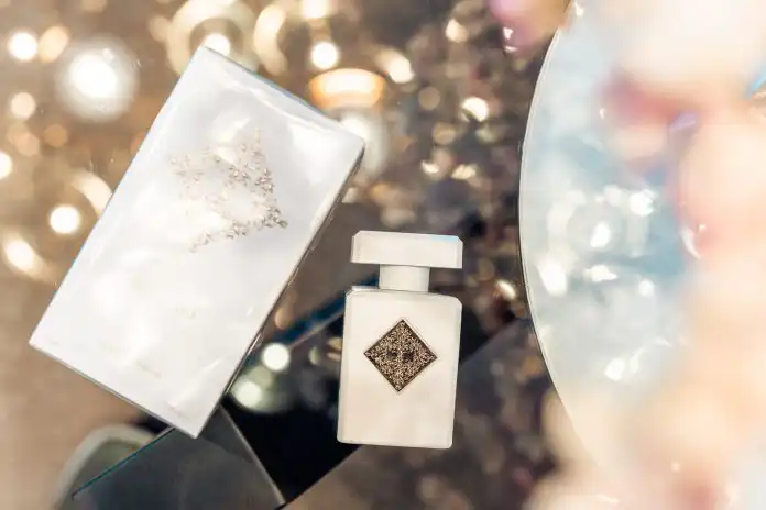 U parfumeriju Amber Niche stigao je novi Initio parfem. Stigli smo i mi. U parfumeriju Amber Niche stigao je novi Initio parfem. Stigli smo i mi.