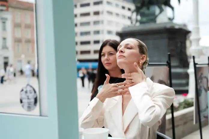 Douglas parfumerije predstavile Skincare School by Douglas Douglas parfumerije predstavile Skincare School by Douglas