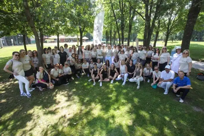 Jeste li čuli za događanje koje spaja golf i pilates? Jeste li čuli za događanje koje spaja golf i pilates?