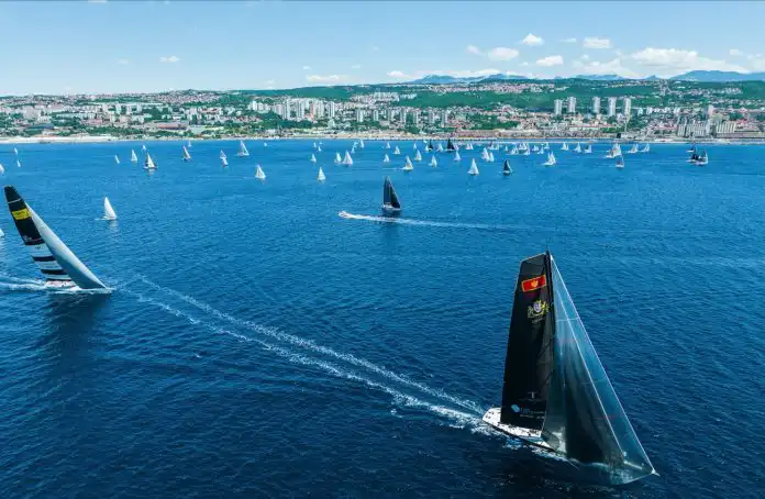 Fiumanka plovi na valovima entuzijazma, sporta i dobre energije. Fiumanka plovi na valovima entuzijazma, sporta i dobre energije.