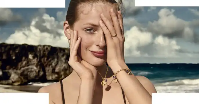 Dolaskom ljeta stigla je i nova Pandora kolekcija. Dolaskom ljeta stigla je i nova Pandora kolekcija.