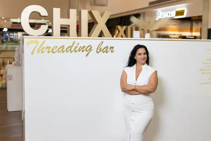 Vedrana Tomić, vlasnica brenda CHIX threading bar, proglašena menadžericom godine. Vedrana Tomić, vlasnica brenda CHIX threading bar, proglašena menadžericom godine.