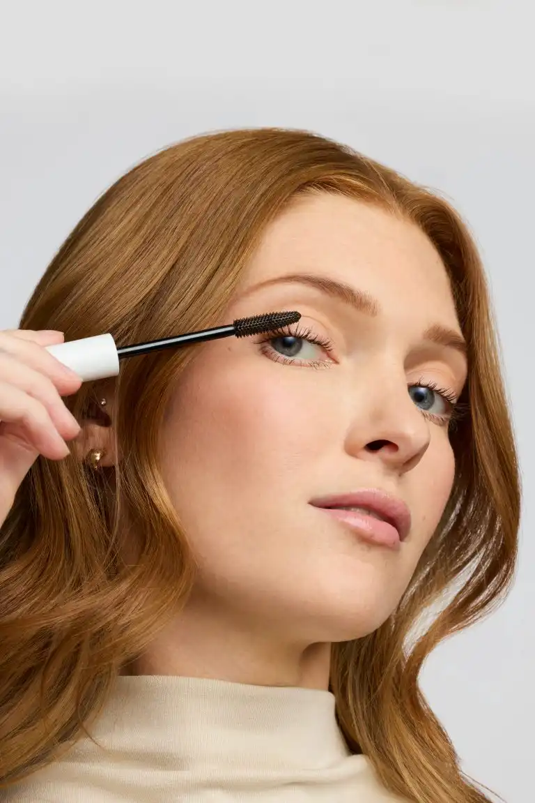 Jane Iredale Lash Fixation Length & Definition Tubing maskara sada u novoj boji!