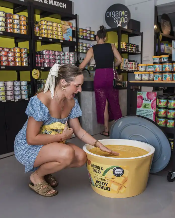 U Splitu otvoren Organic Shop pop-up store pun iznenađenja. U Splitu otvoren Organic Shop pop-up store pun iznenađenja.