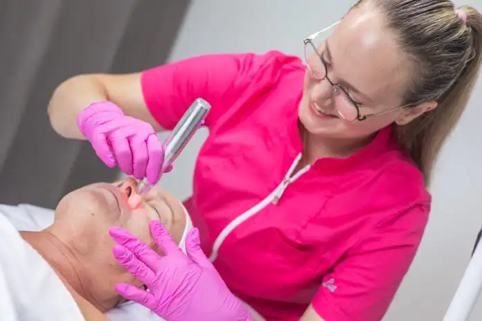 Tea Lisak Musliu otkriva tretmane pomlađivanja koji su sada popularni Tea Lisak Musliu otkriva tretmane pomlađivanja koji su sada popularni