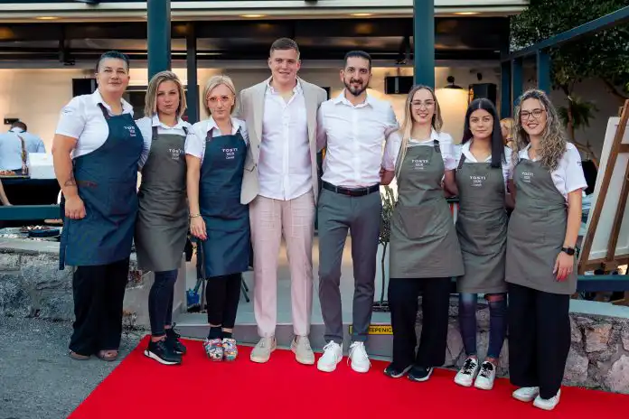 Pizzeria Antonio proslavila je 31. godinu rada. Pizzeria Antonio proslavila je 31. godinu rada.