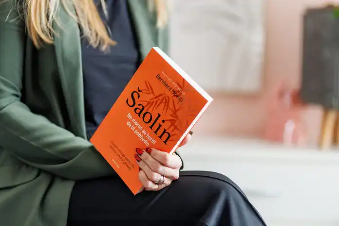 Šaolin – knjiga koja uči kako pobijediti, bez borbe. Šaolin – knjiga koja uči kako pobijediti, bez borbe.