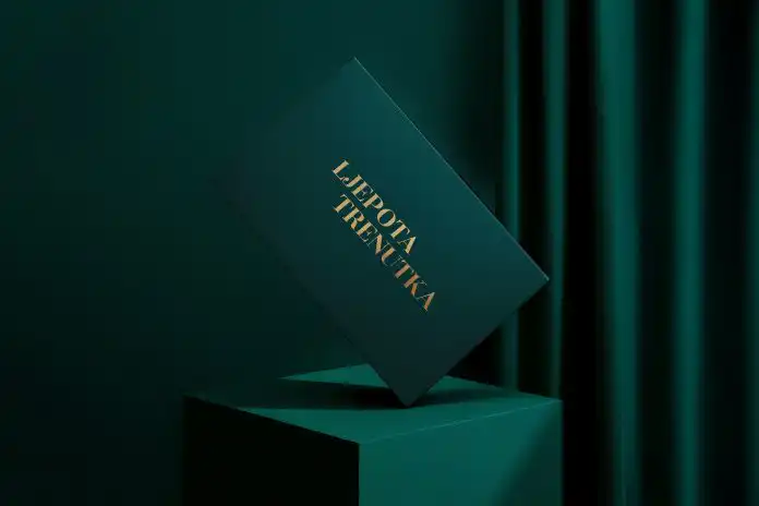 Limitirana kolekcija Douglas čokoladica s plemenitom svrhom. Limitirana kolekcija Douglas čokoladica s plemenitom svrhom.