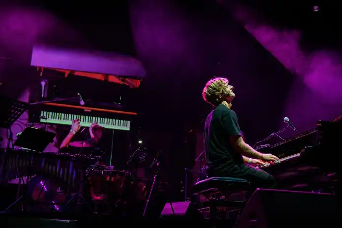 “A Storm in a Teacup” Zvjezdana Ružića uskoro u Lisinskom “A Storm in a Teacup” Zvjezdana Ružića uskoro u Lisinskom