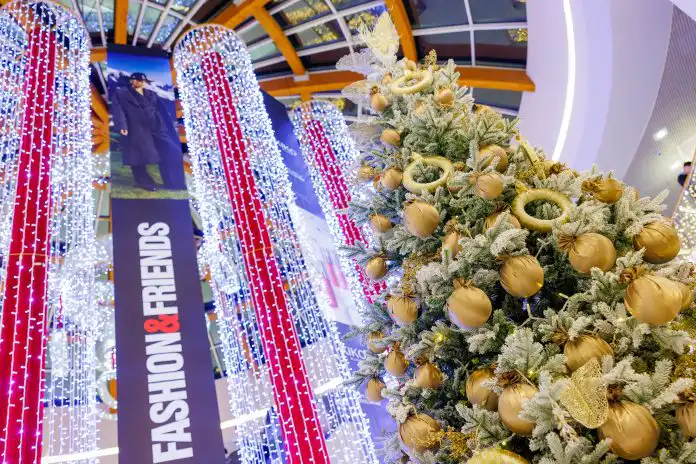 Tower predstavlja čaroban adventski program. Tower predstavlja čaroban adventski program.