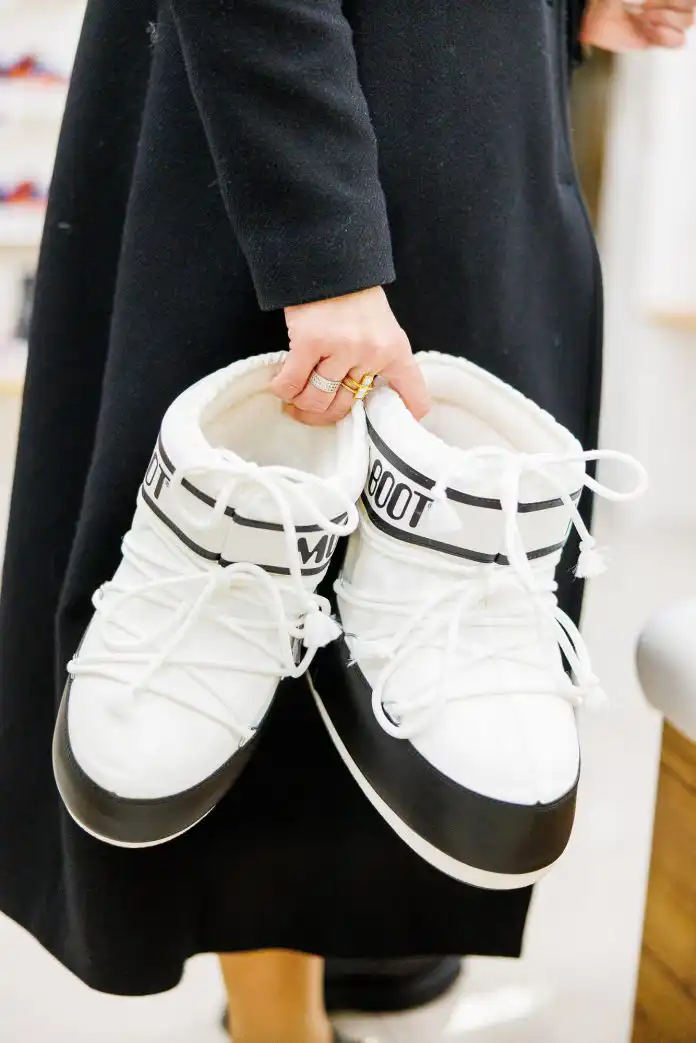 Planirate na skijanje? Sve što vam treba ima Tower Center Rijeka. Planirate na skijanje? Sve što vam treba ima Tower Center Rijeka.