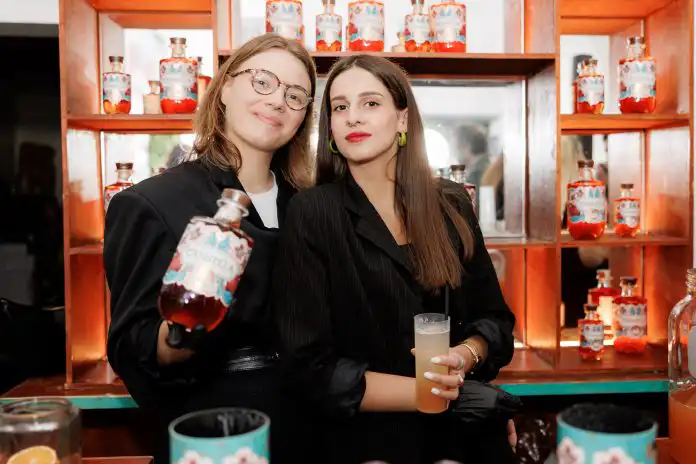 Cannella x Stilueta – ljubav od rođendana do rođendana Cannella x Stilueta – ljubav od rođendana do rođendana