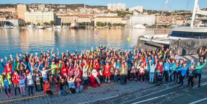 Ove nedjelje na Molo Longu 10. izdanje humanitarne utrke HoHoHo Run! Ove nedjelje na Molo Longu 10. izdanje humanitarne utrke HoHoHo Run!