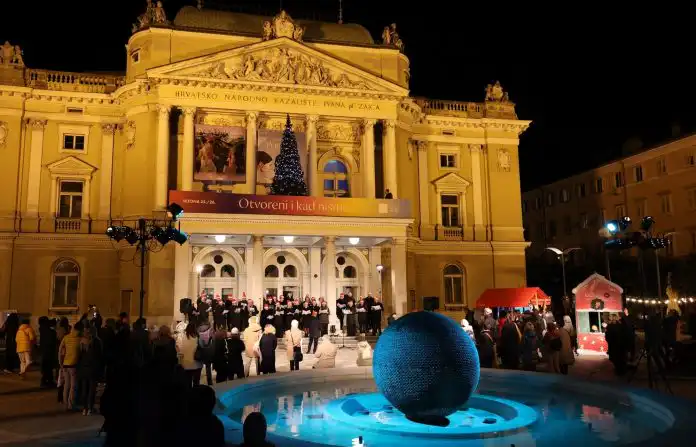 Advent u Zajcu otvoren snježnom čarolijom Advent u Zajcu otvoren snježnom čarolijom