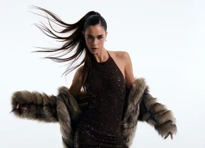 Prosinac je mjesec sjaja i uvod u nove početke. Prosinac je mjesec sjaja i uvod u nove početke.