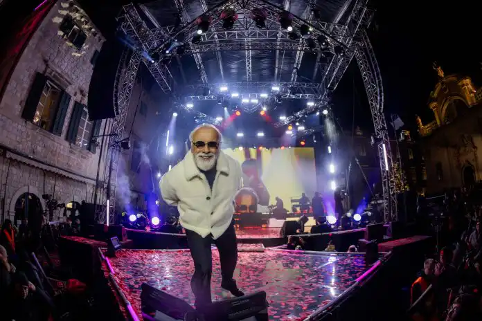 Dubrovnik uz Dina Merlina, Jakova Jozinovića i Hiljsona Mandelu spektakularno dočekao Novu 2026. godinu Dubrovnik uz Dina Merlina, Jakova Jozinovića i Hiljsona Mandelu spektakularno dočekao Novu 2026. godinu