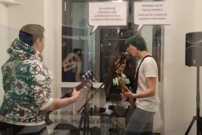 Gradska knjižnica Rijeka dobitnik međunarodne nagrade za inovacije EIFL. Gradska knjižnica Rijeka dobitnik međunarodne nagrade za inovacije EIFL.