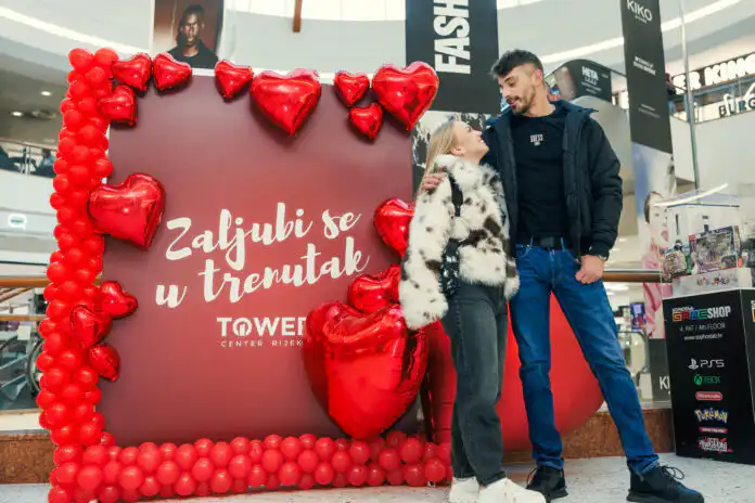 Zaljubite se u trenutak i darove iz Tower Centra Rijeka. Zaljubite se u trenutak i darove iz Tower Centra Rijeka.