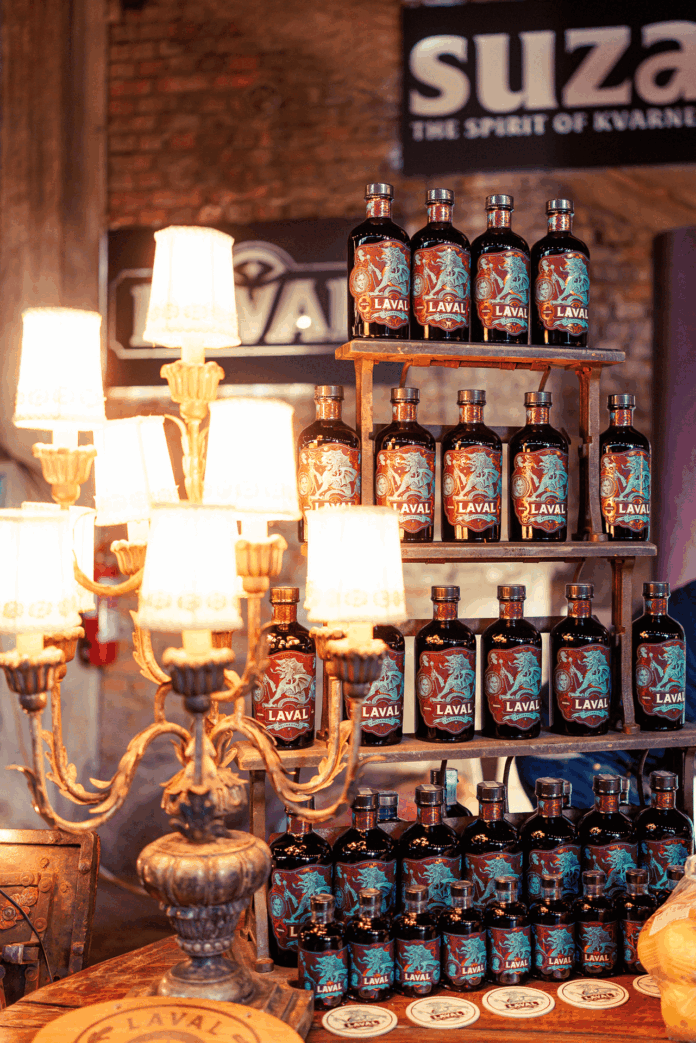 Bili smo jučer na Aperitivo festivalu, a stignete uživati još i danas! Bili smo jučer na Aperitivo festivalu, a stignete uživati još i danas!