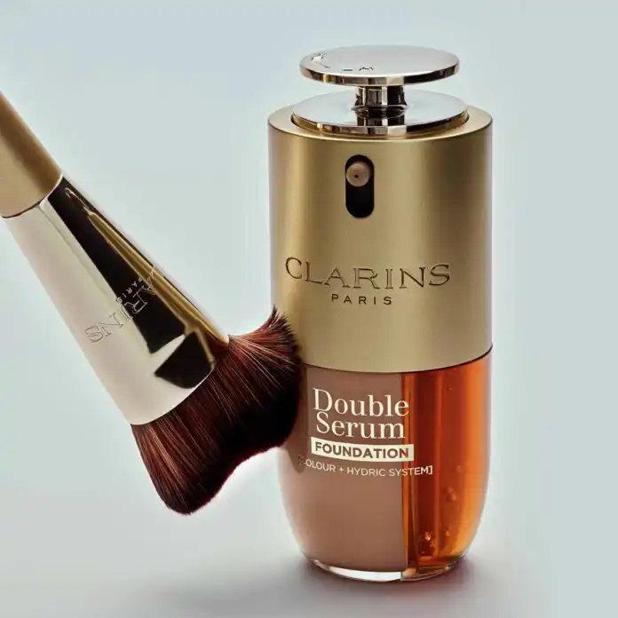 Clarins predstavlja Double Serum Foundation Clarins predstavlja Double Serum Foundation
