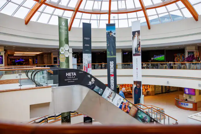 Tower Center Rijeka danas ima Golden četvrtak. Tower Center Rijeka danas ima Golden četvrtak.