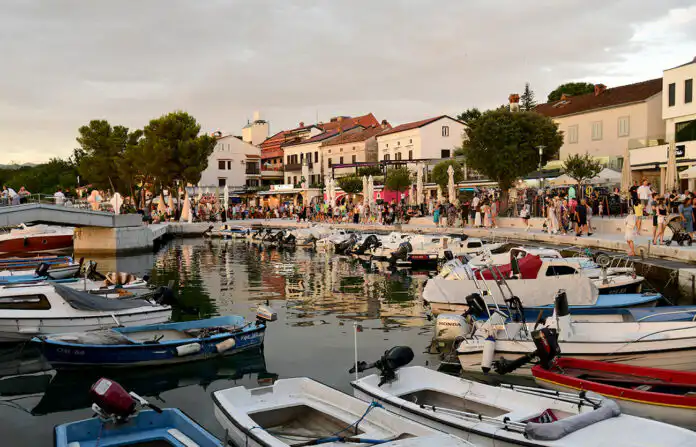 Sunset večer u Njivicama najavila najslađi tjedan ljeta: Počinje Festival sladoleda Sunset večer u Njivicama najavila najslađi tjedan ljeta: Počinje Festival sladoleda